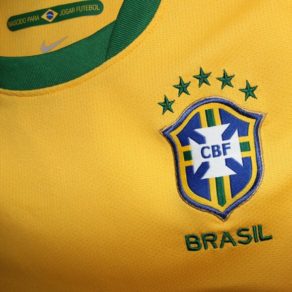 3/$88❤️Nike BRAZIL 2010 home shirt soccer jersey Kids Youth L 152-158cm Age12-13 - Picture 6 of 13